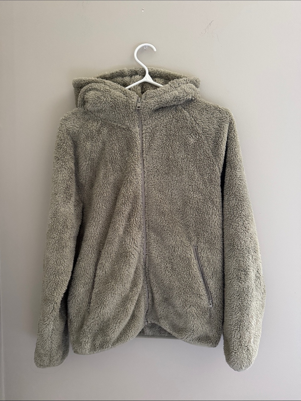 TNA PLUSH ZIP UP HOODIE